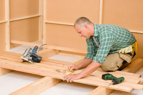 Rénovation de plancher en bois pour le bricolage bricoleur — Photo