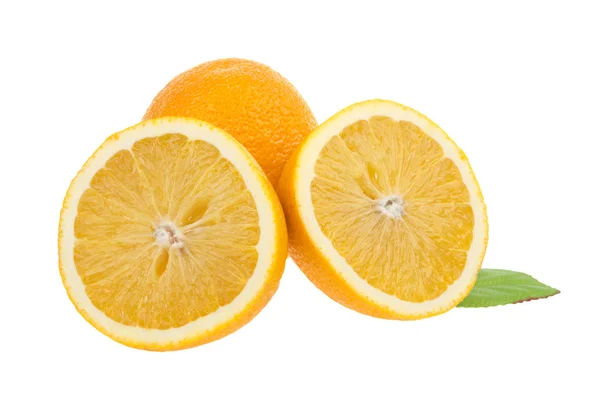 Apelsiner isolerad på en vit — Stockfoto