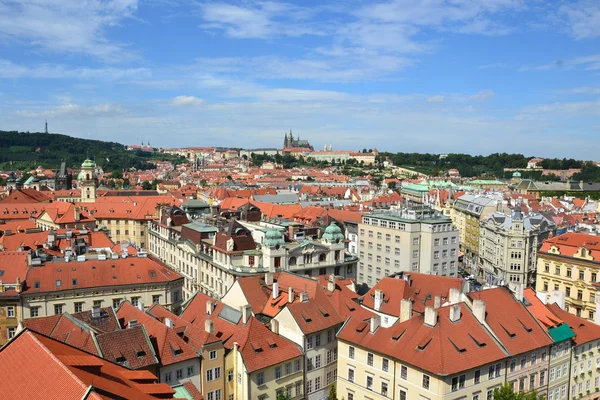 Покрівельні старої Праги — стокове фото