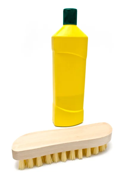 Szczotka drewniana peeling z butelki z oczyszczania cieczy — Zdjęcie stockowe