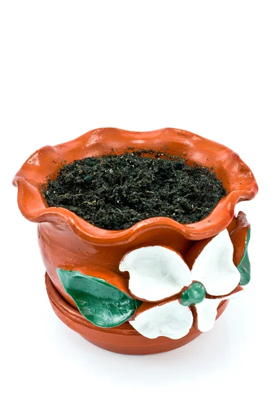 Pot de fleurs en argile rouge avec sol — Photo