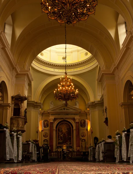 Католиковская барочная церковь — стоковое фото