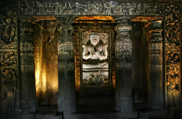 Buddha in Ajanta-Höhlen — Stockfoto