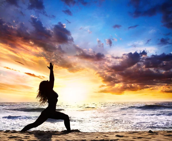 Yoga silhouette warrior pose — Stock Photo, Image