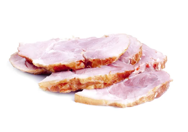 Beyaz zemin üzerinde izole dilimlenmiş et ürünü — Stok fotoğraf