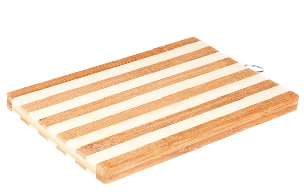 Placa de corte de bambu isolada no fundo branco — Fotografia de Stock