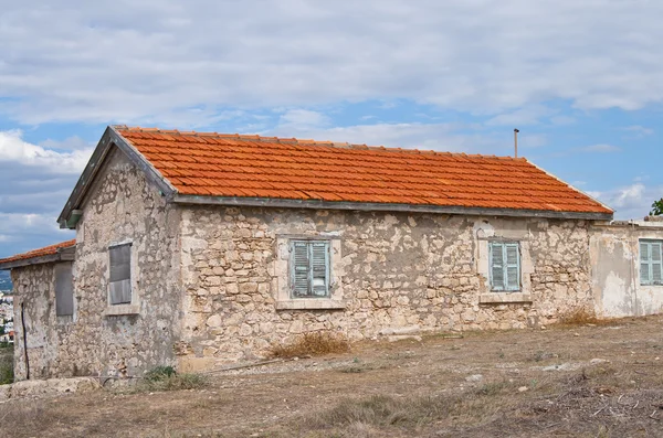 Μικρό παλιό σπίτι — Φωτογραφία Αρχείου