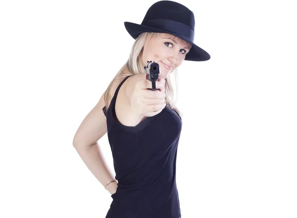 Jeune jolie femme avec un pistolet — Photo