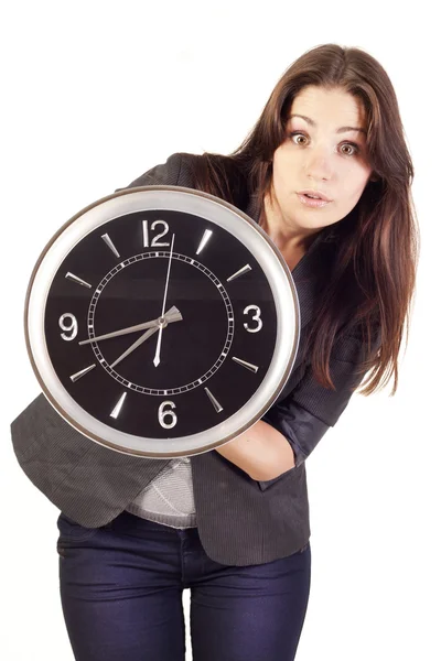 Empresária segurando relógio — Fotografia de Stock