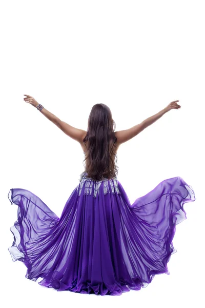 Танцівниця Йонг Аравії позує з тканиною літаючої вуаль — стокове фото