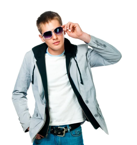 Homem de moda em óculos de sol — Fotografia de Stock