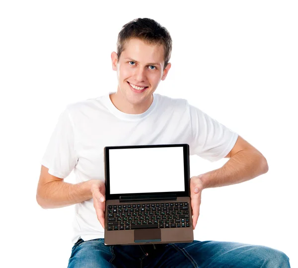 Okos fiú, egy laptop — Stock Fotó