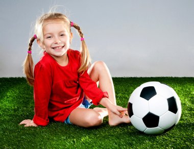 Futbol topu Çizmeli kız