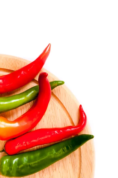 Rode en groene paprika — Stockfoto