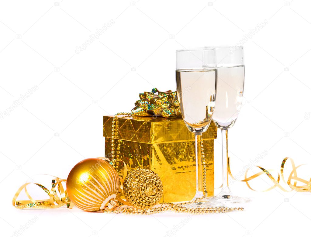 Two glasses with decorations