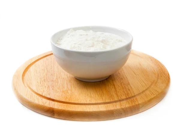 Mąka w misce — Zdjęcie stockowe