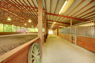 ahır ile büyük kapalı at arena