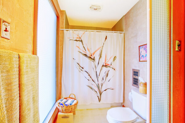 Ретро старая ванная комната
