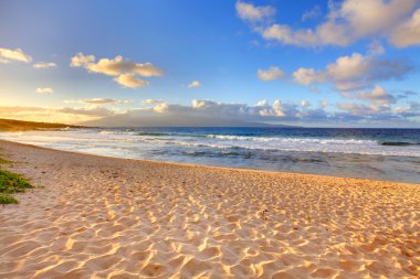 Tropical Oneloa Beach in Maui, Hawaii clipart