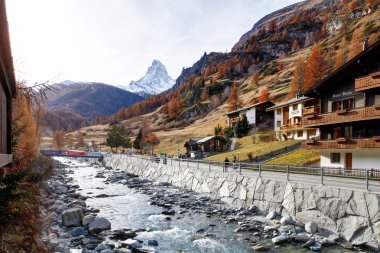 Zermatt, İsviçre Kayak Tatil Köyü.