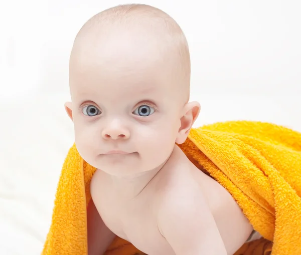 Pequeño lindo bebé — Foto de Stock