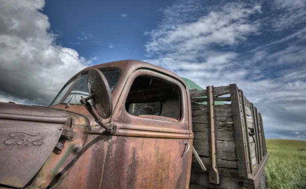Vintage Farm Trucks — Stock Photo, Image