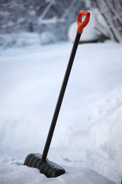 Shovel snow — Stock Photo, Image