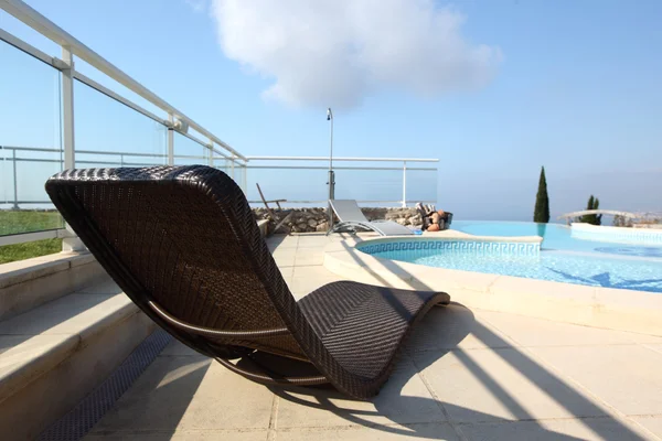 Lounge at pool — Stock Photo, Image