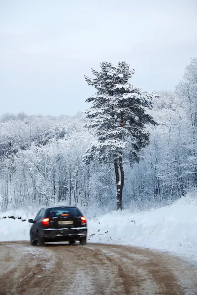 Car on winter road — Stock Photo, Image