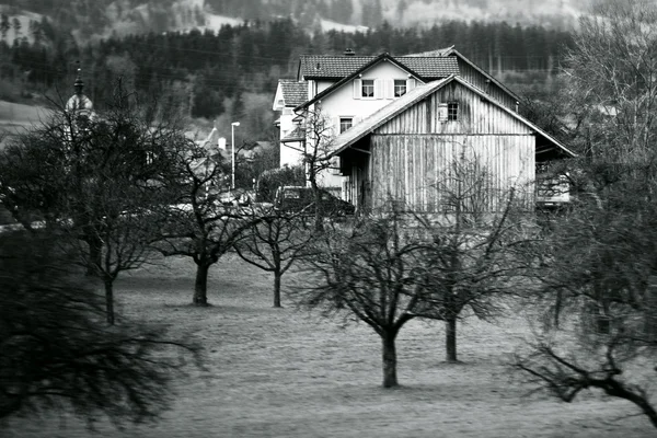 Dom wsi — Zdjęcie stockowe