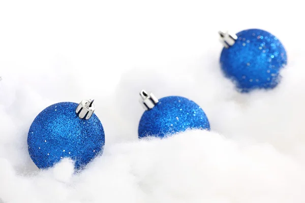 Bola de Natal azul — Fotografia de Stock