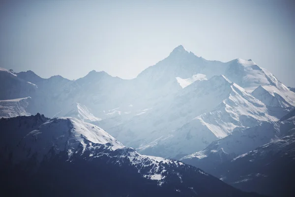 Вершина гор — стоковое фото