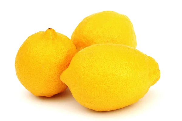 Gelbe Zitronen — Stockfoto