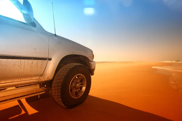Пустеля вантажівка — стокове фото
