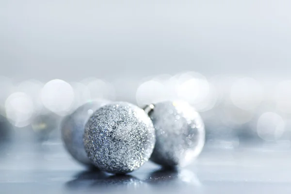 Gümüş Noel top — Stok fotoğraf