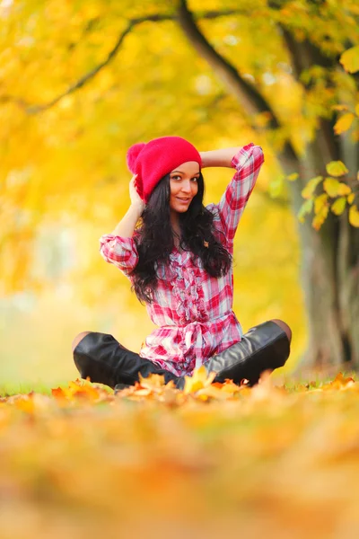 Autumn woman — Stock Photo, Image