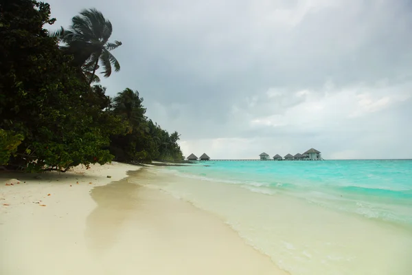 Burza na tropikalną wyspę — Zdjęcie stockowe