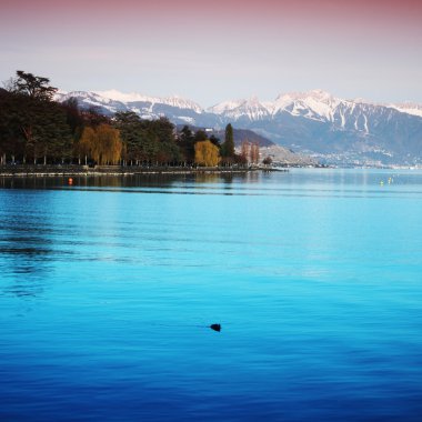 Lake geneva clipart