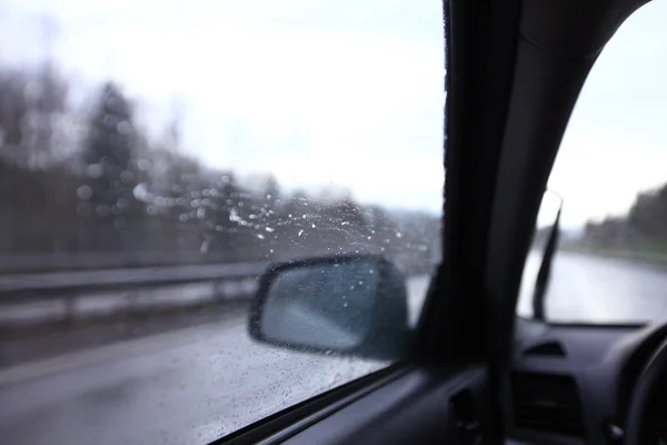 Drive on rain — Stock Photo, Image