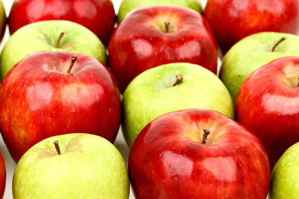 赤と緑のリンゴ — ストック写真