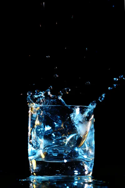 Alkohol splash — Stockfoto