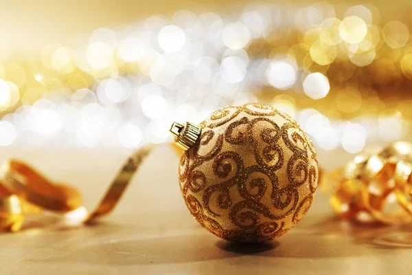 Tarjeta de Navidad de oro — Foto de Stock