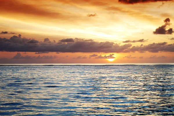 海に沈む夕日 — ストック写真