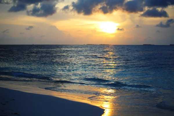 Solnedgång på havet — Stockfoto