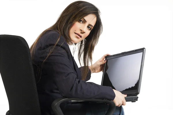 Mujer de negocios con portátil — Foto de Stock