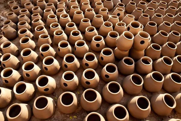 Grote groep van klei potten — Stockfoto