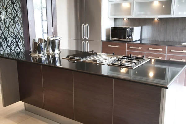 Moderne keuken in een appartement — Stockfoto