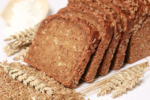 Хліб з цільної пшениці — стокове фото