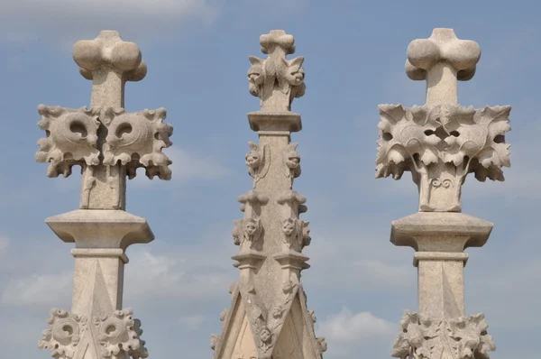 Gotiska spiror på katedralen i milano — Stockfoto