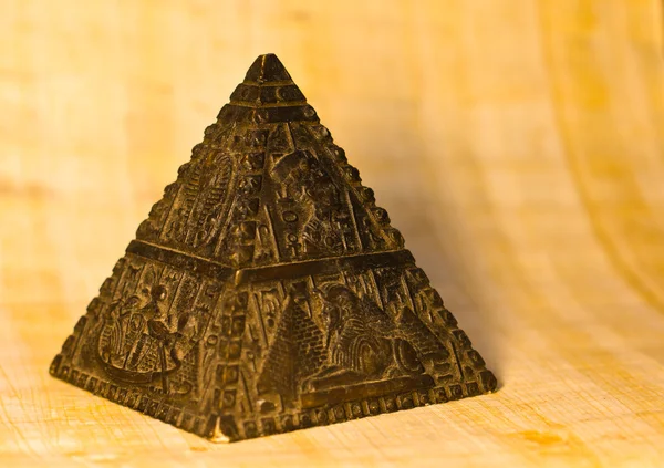 Stone Pyramid Figurine — Stock Photo, Image